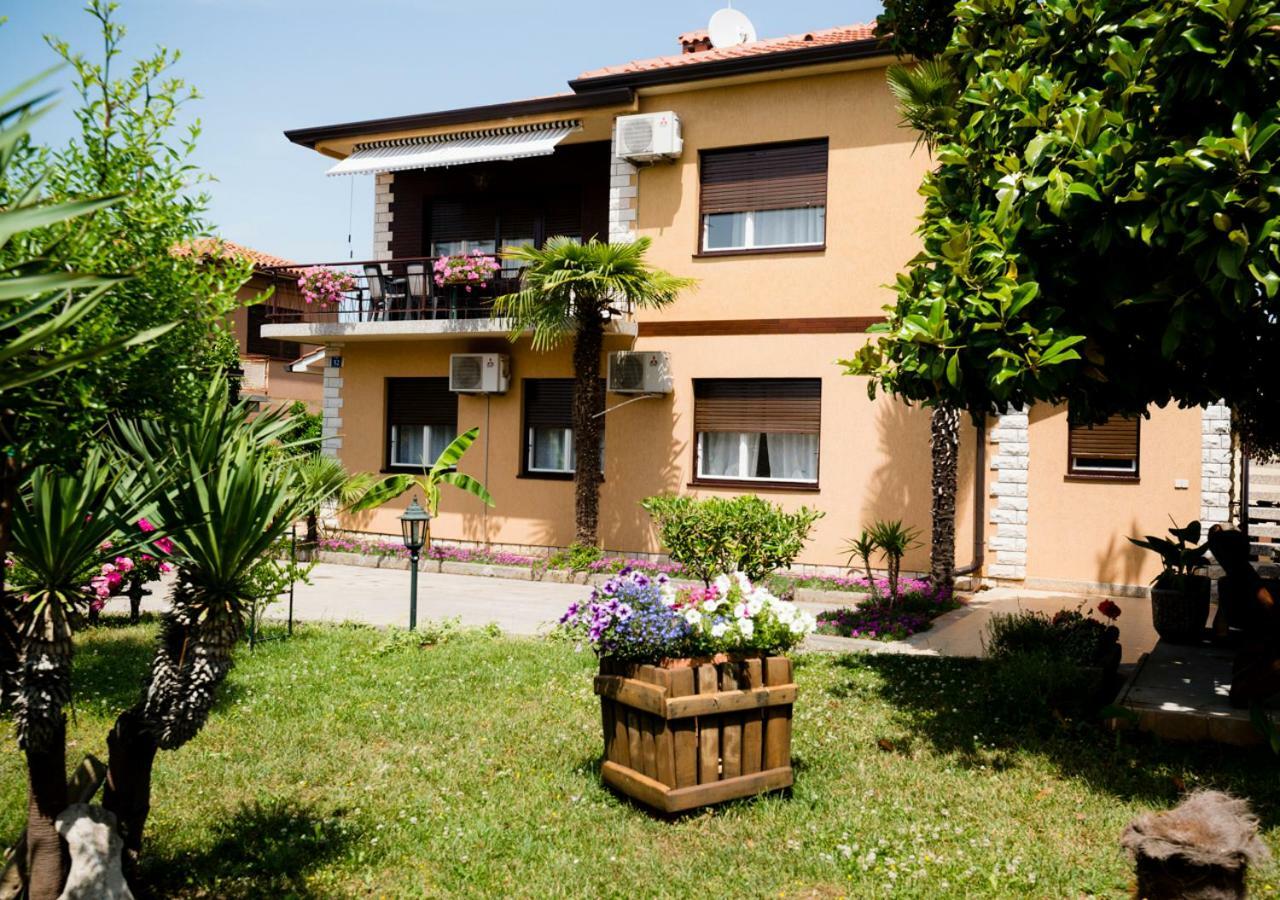 Apartment Dora Ουμάγκ Εξωτερικό φωτογραφία